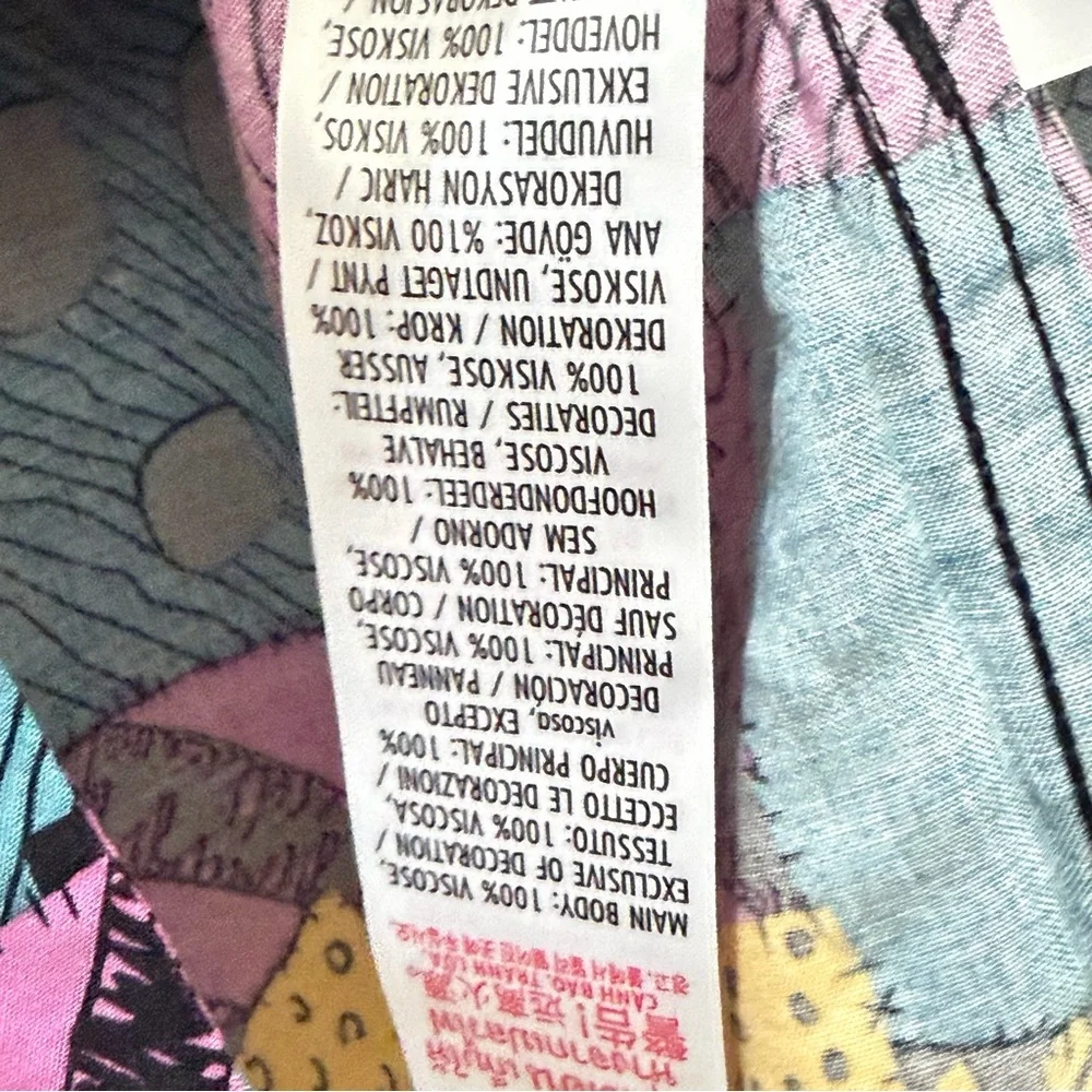 Disney Worlds Nightmare Before Christmas Sally button down shirt - Picture 6 of 15